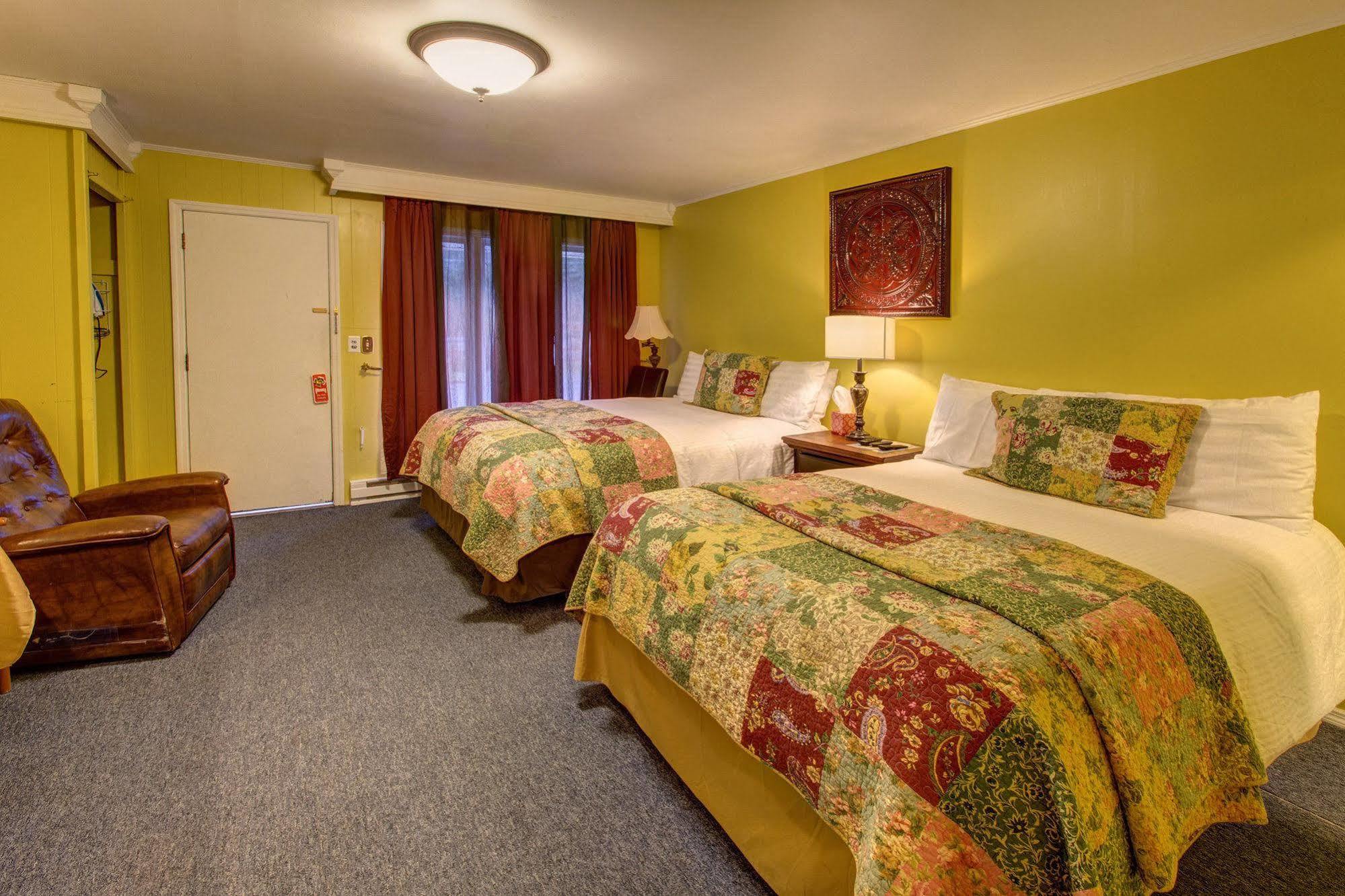Starlite Motel & Suites Big Indian Esterno foto