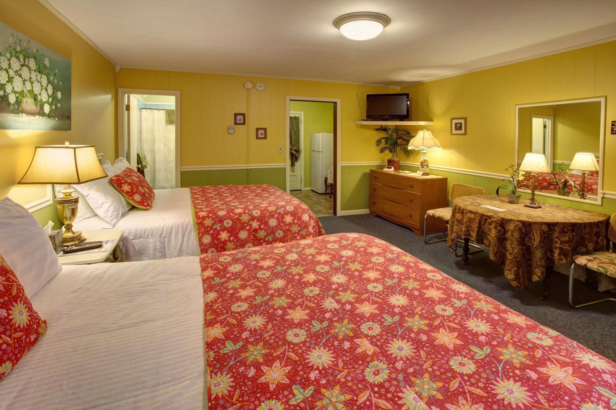 Starlite Motel & Suites Big Indian Esterno foto